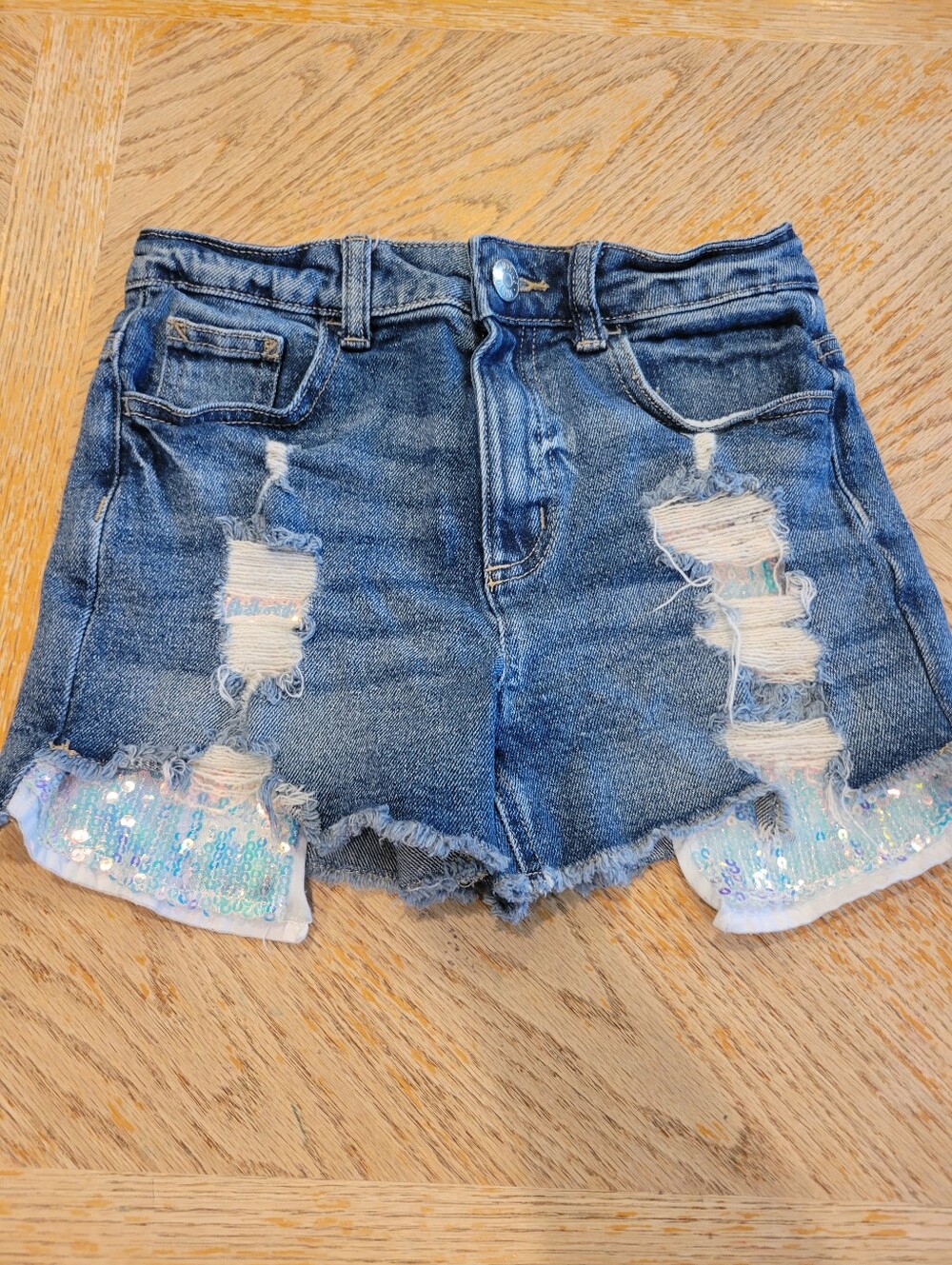Justice Brand Mini Mom Distressed Short Sequin Pocket Girls Size 10 - Picture 2 of 9
